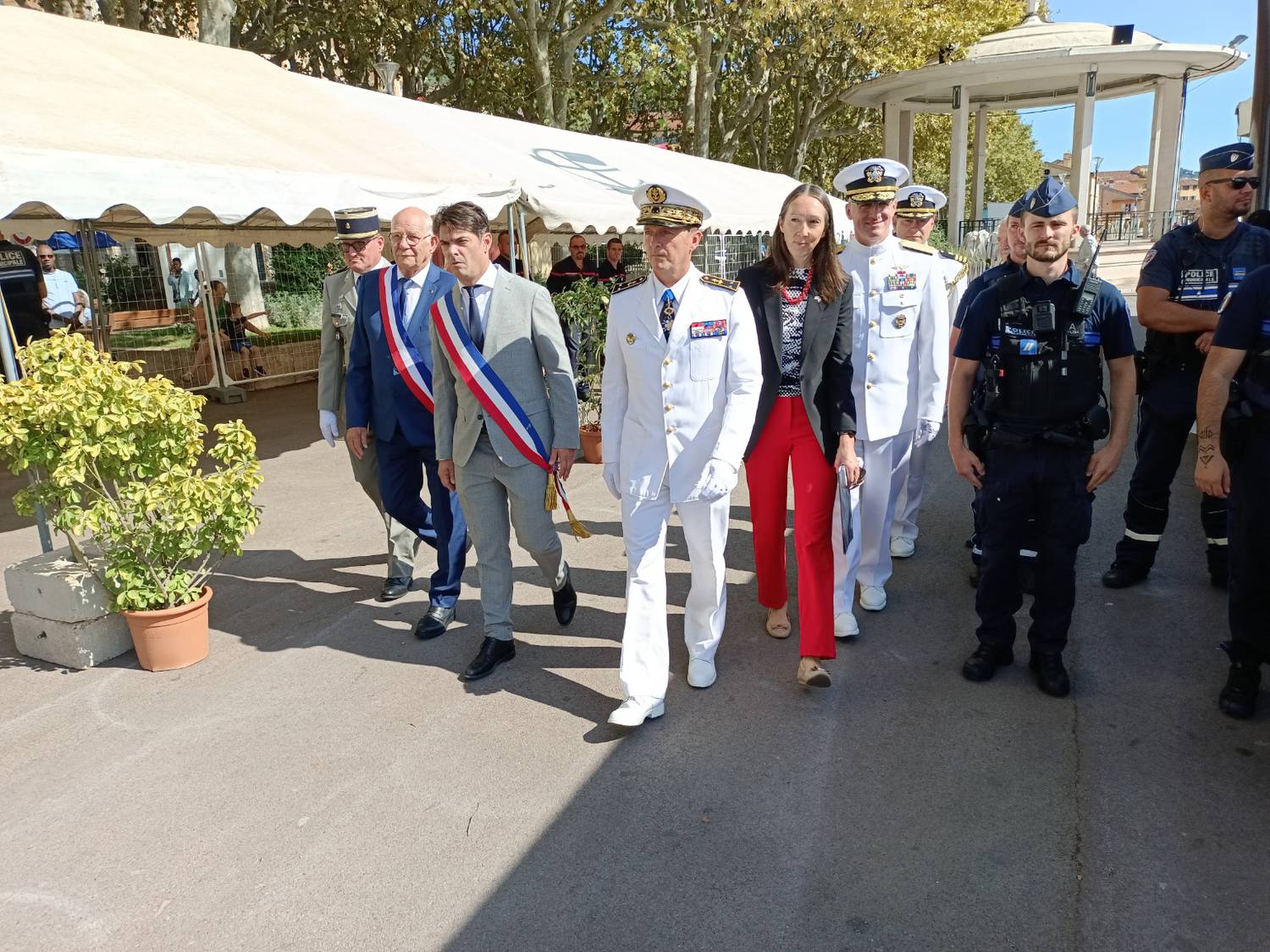 L'Amiral de Grasse : Un Héros Oublié de la Liberté,  Honoré à Grasse et Bar-sur-Loup