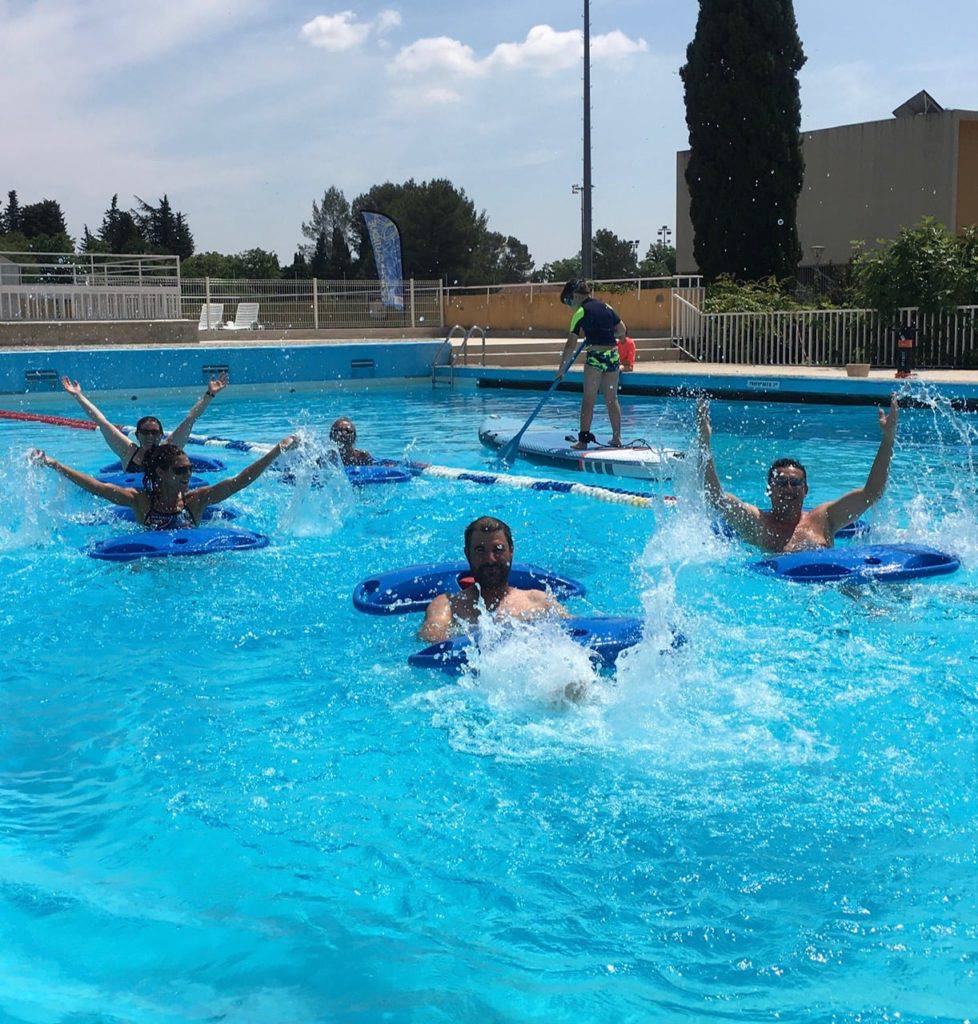 Plongez dans l’Été à la Piscine de Peymeinade.  Enfin que le soleil se décidera…