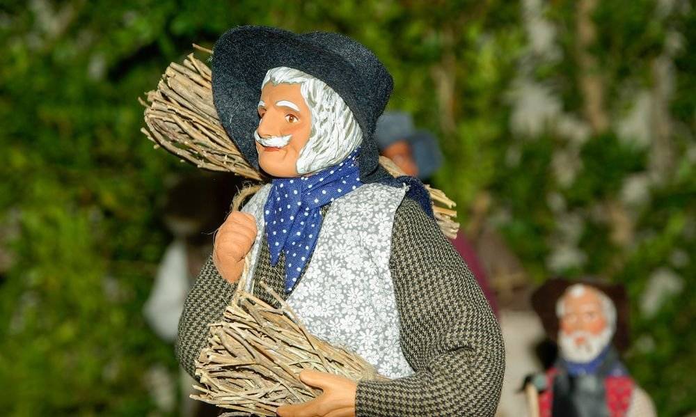 Santons ; Noël ; Crèches ; Tradition ; Foire aux santons ; Mouans-Sartoux