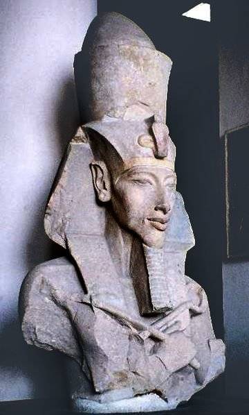 17 novembre 1714, Découverte d'El Amarna