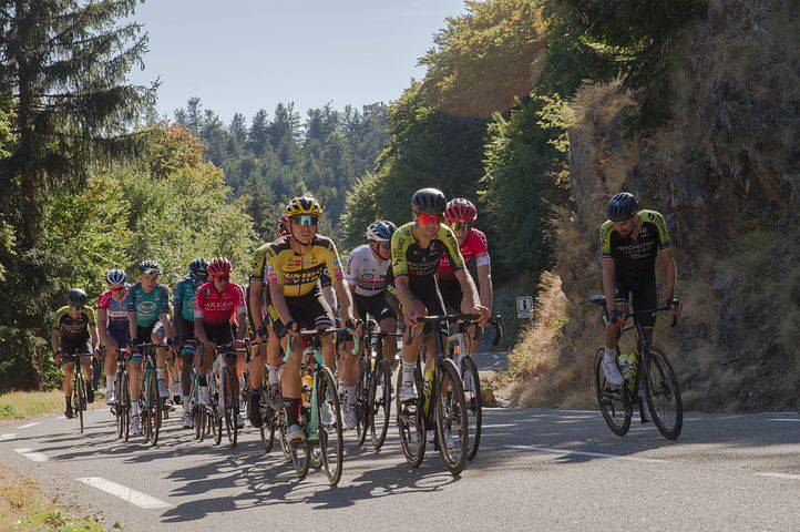 Course cycliste « Paris-Nice »