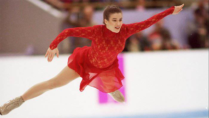 La patineuse Katarina Witt reçut…