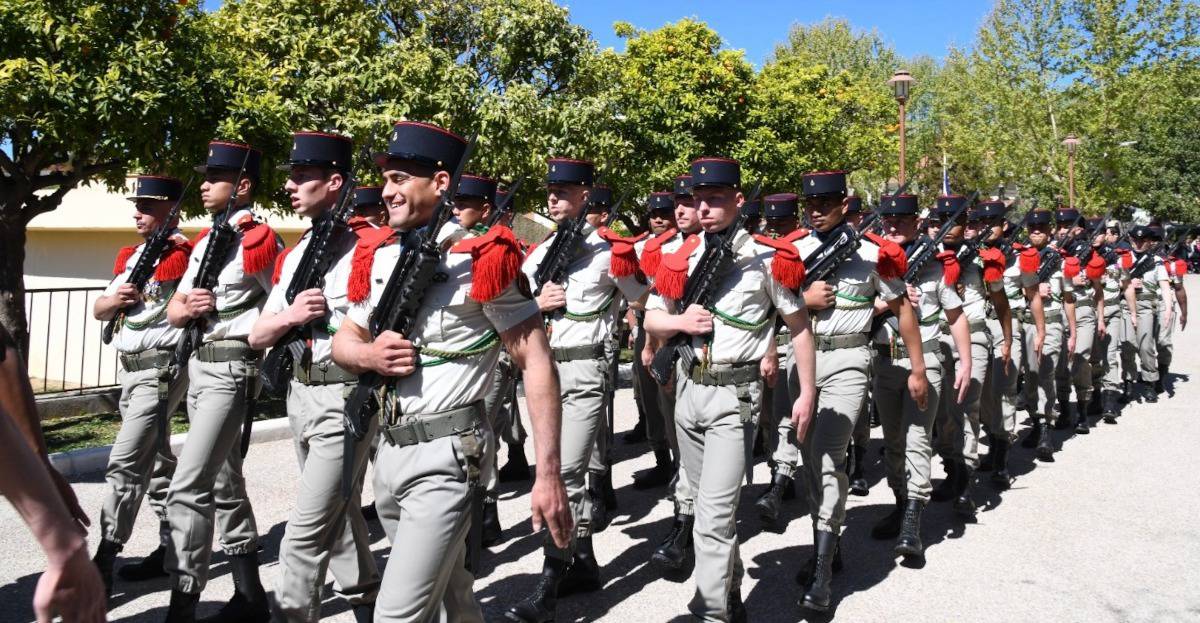 Le 3e RAMa au Défilé du 14 Juillet Honneur et Tradition :