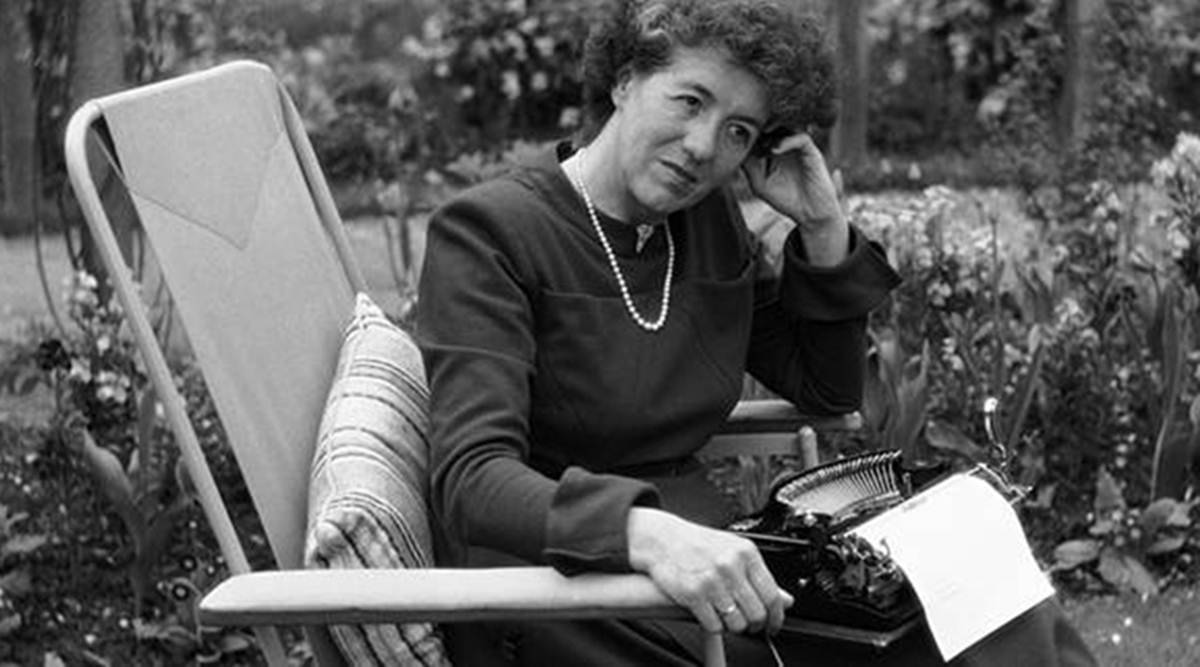 11 août 1897, naissance d’Enid Blyton ; littérature pour la jeunesse ; romancière britannique ; élitistes ; sexistes ;  racistes ; xénophobes. August 11, 1897, birth of Enid Blyton; children's literature; British novelist; elitists; sexists; racists; xenophobes.