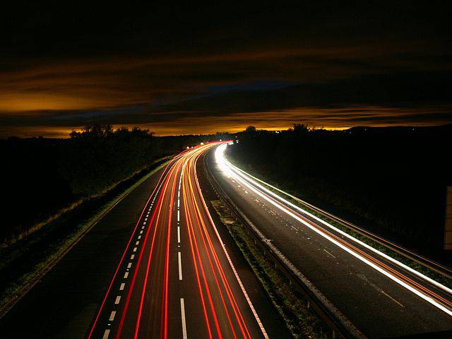 Approvisionnement en carburant sur l’autoroute