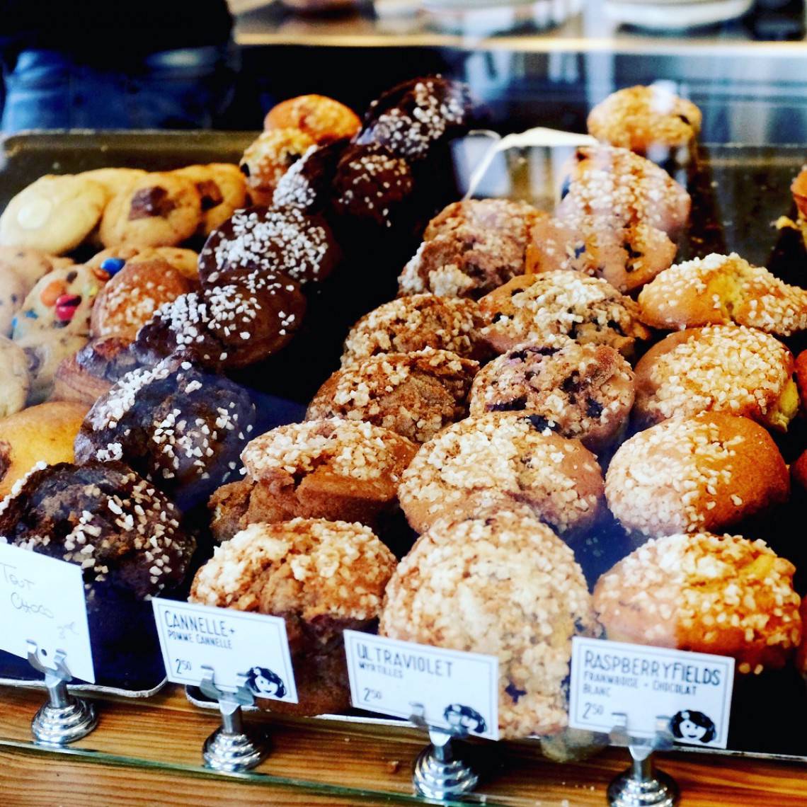vitrine, gâteaux