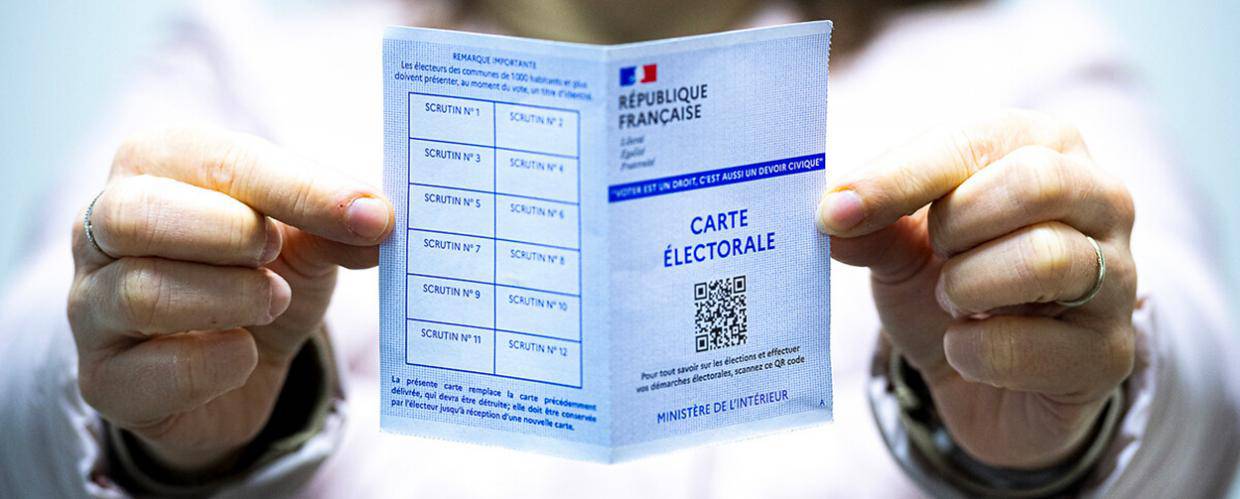 Un QR code ; carte électorale  ; élections présidentielles 2022 ; élections législatives 2022 ;