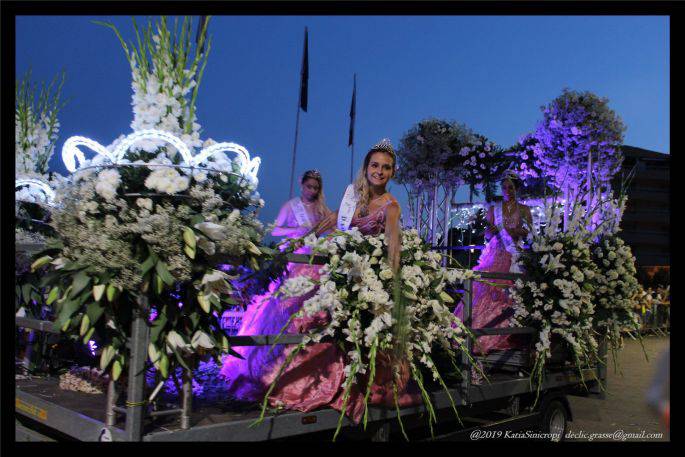 Fête du Jasmin ; Grasse ; Jérôme Viaud ; Aline Bourdaire ; Corso ; Feu d'artifice ; Miss Grasse ; Messe provençale ; Mondial de boules carrées.