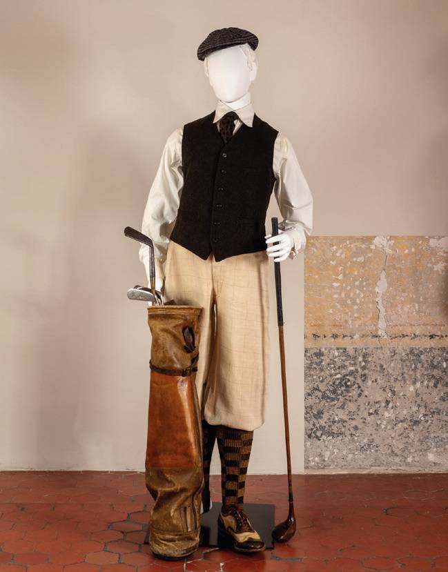 Sport et Villégiature, la Naissance du Loisir Au Musée Provençal du Costume et du Bijou