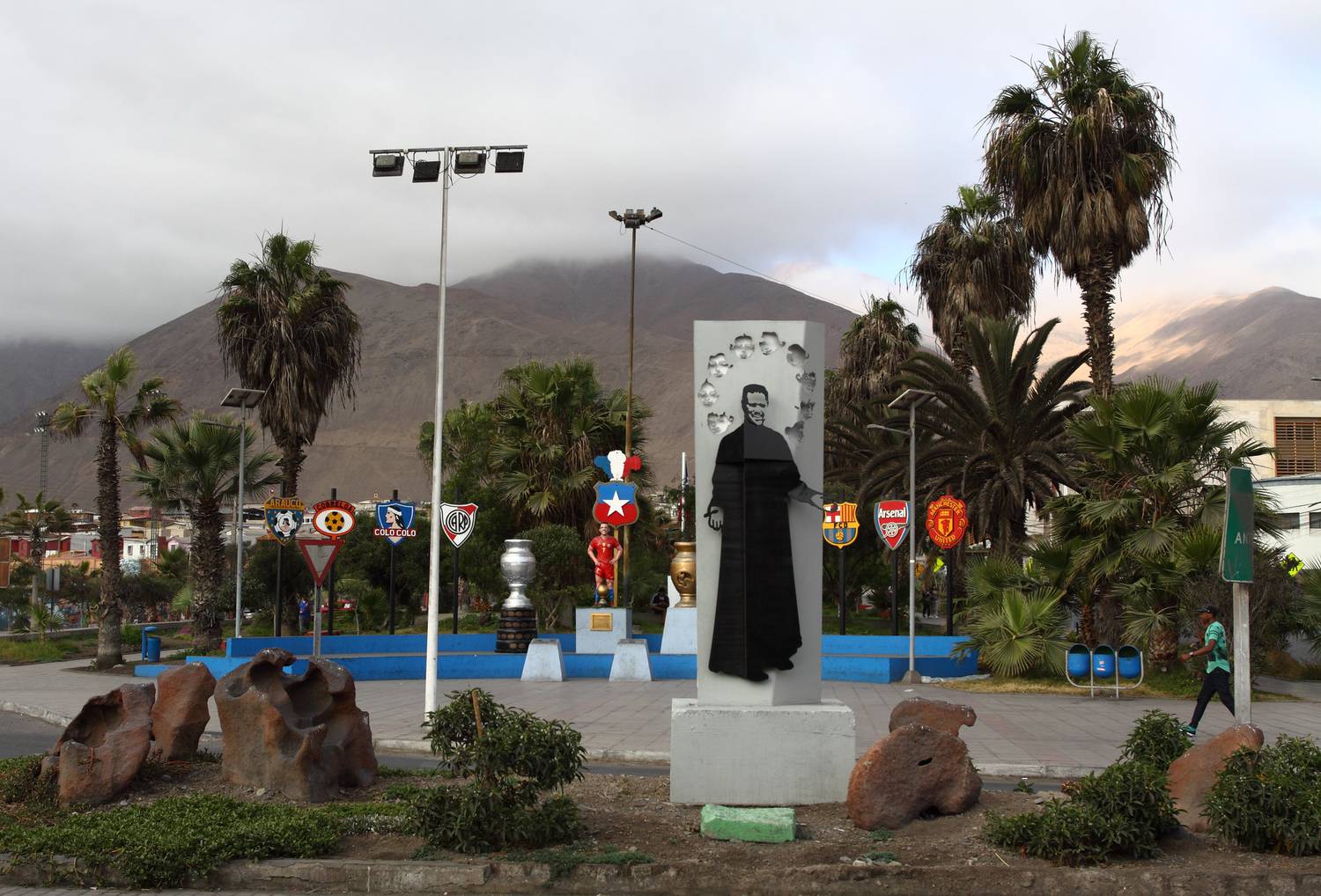 Stade  baseball  El Diamant ; Tocopilla; Antofagasta ; Alexis Sánchez ; monument;  Maria Elena ; Bureau  salpêtre ; Théâtre métro , usine salpêtre