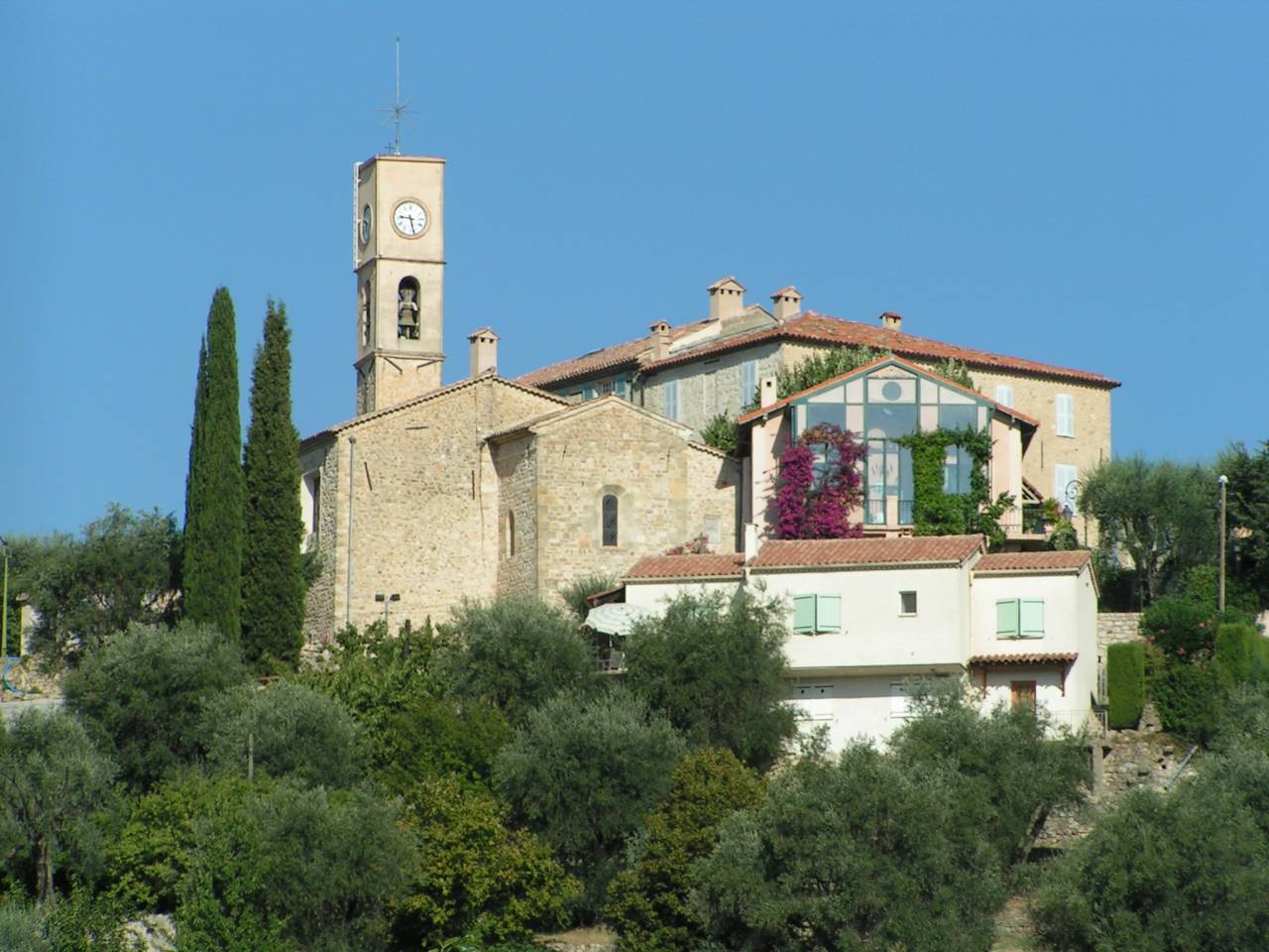 Centre de loisirs ; Opio ; Châteauneuf de Grasse ; Gourdon ; Rénovation ; Inauguration ;