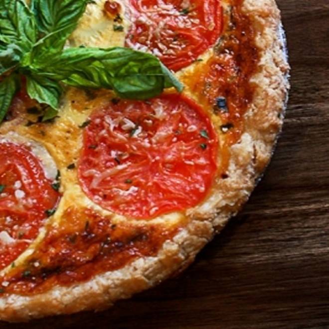 Tarte au Thon, Tomates et Moutarde