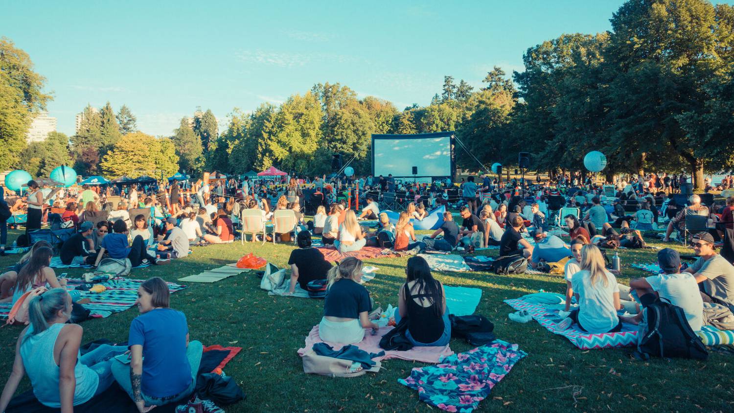 ciné plein air  ; Séranon