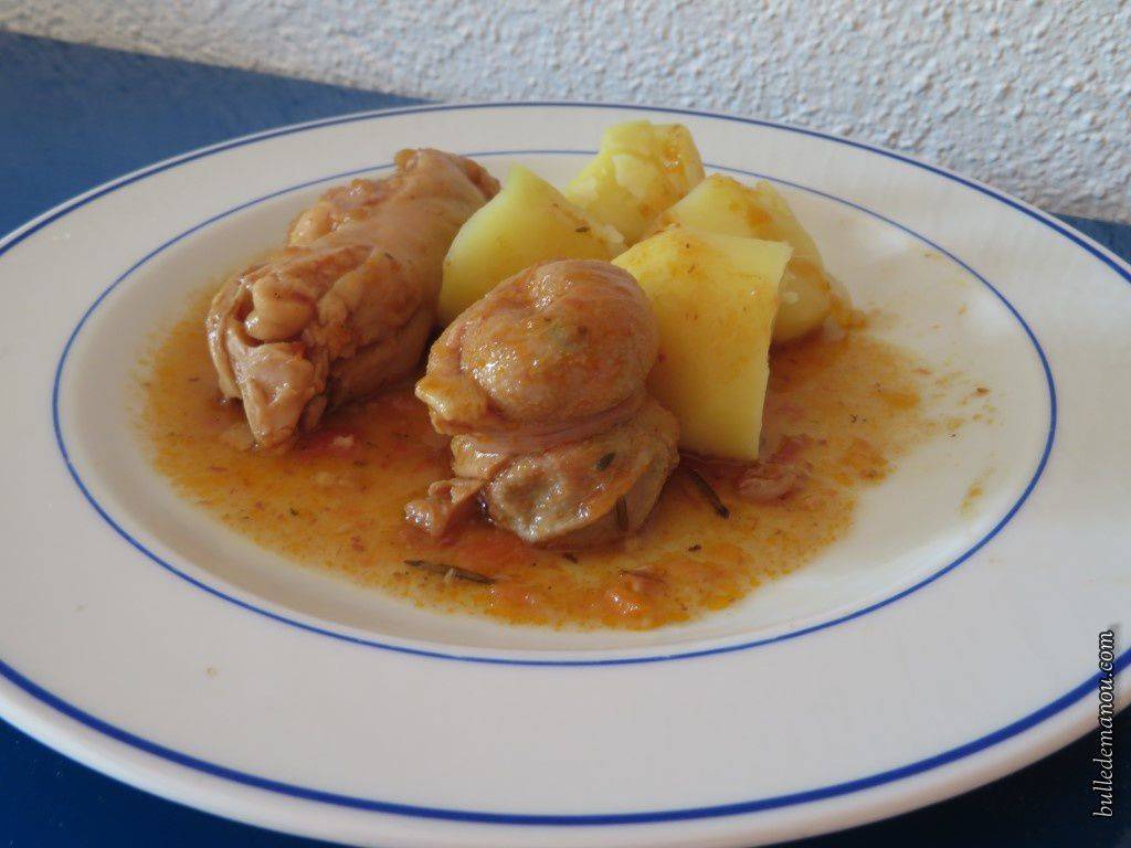 Repas Pieds et Paquets ; Comps sur Artuby ; Arpille