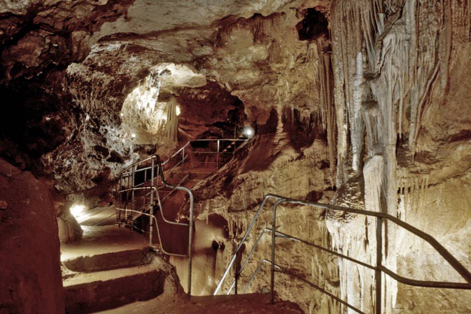 grotte de Baume Obscure, visite guidée, pays de Grasse; Saint Vallier de Thiey; ciel étoilé