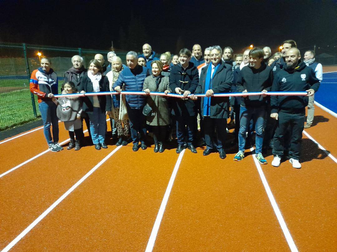 Inauguration du « nouveau » stade Perdigon ; Jérôme Viaud ; Gilles Rondoni ; Jean-Claude Geney ; Rugby ; Athlétisme ; Course à pied.