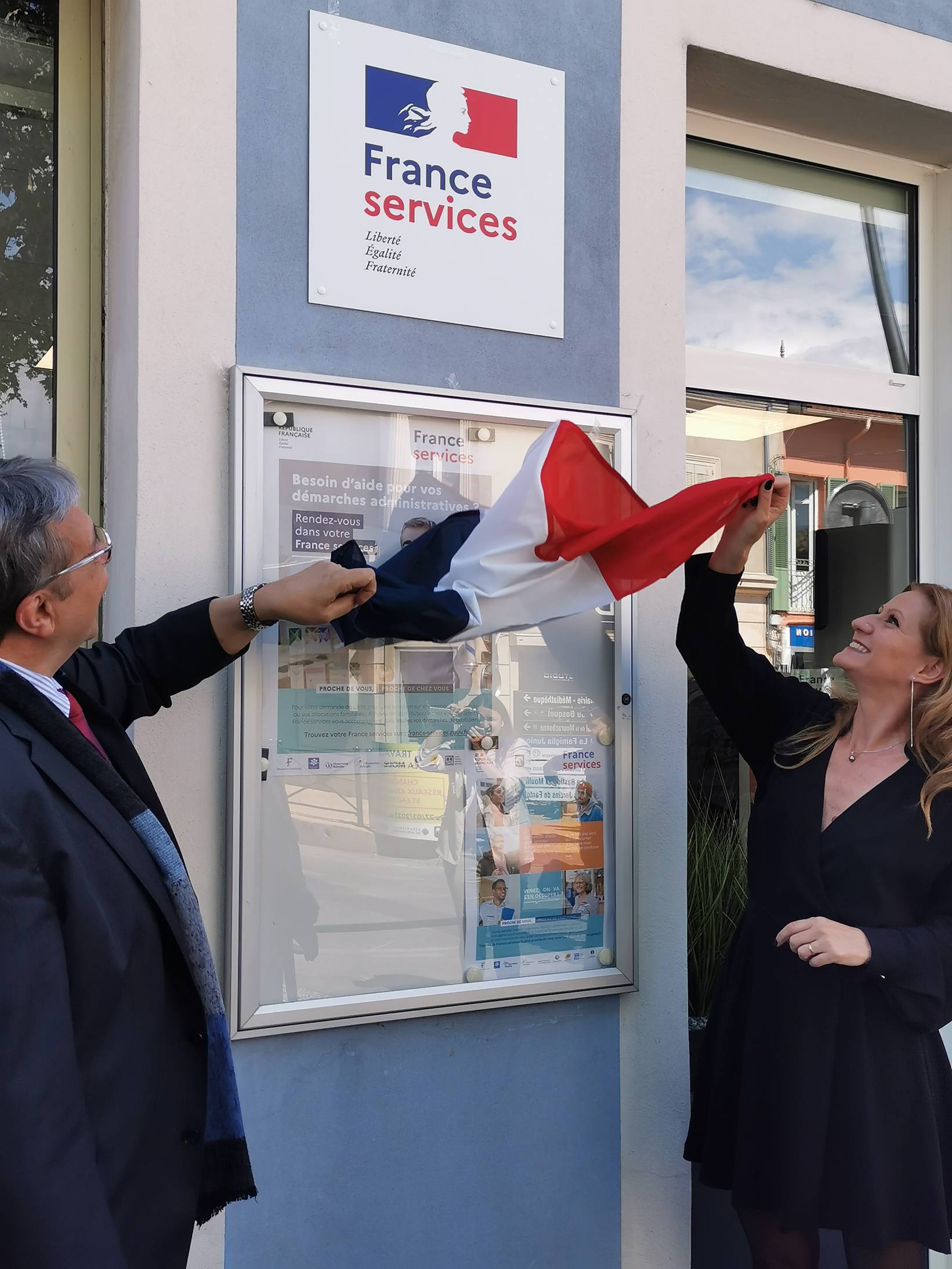 France services ouvre ses portes à Pégomas ; Jean-Claude Geney ; Florence Simon