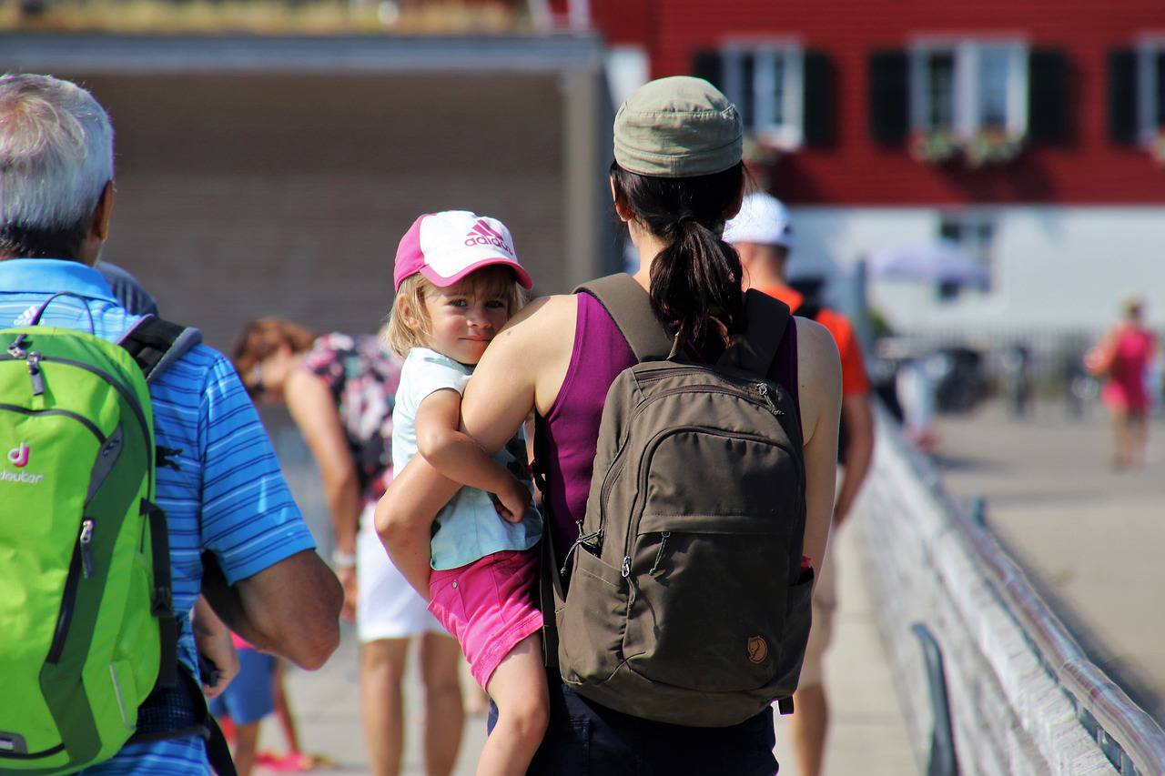 monenfant.fr ; CAF ; Alpes-Maritimes ;  solidarité ; Allocations familiales ; crèche ; assistante maternelle ; parents