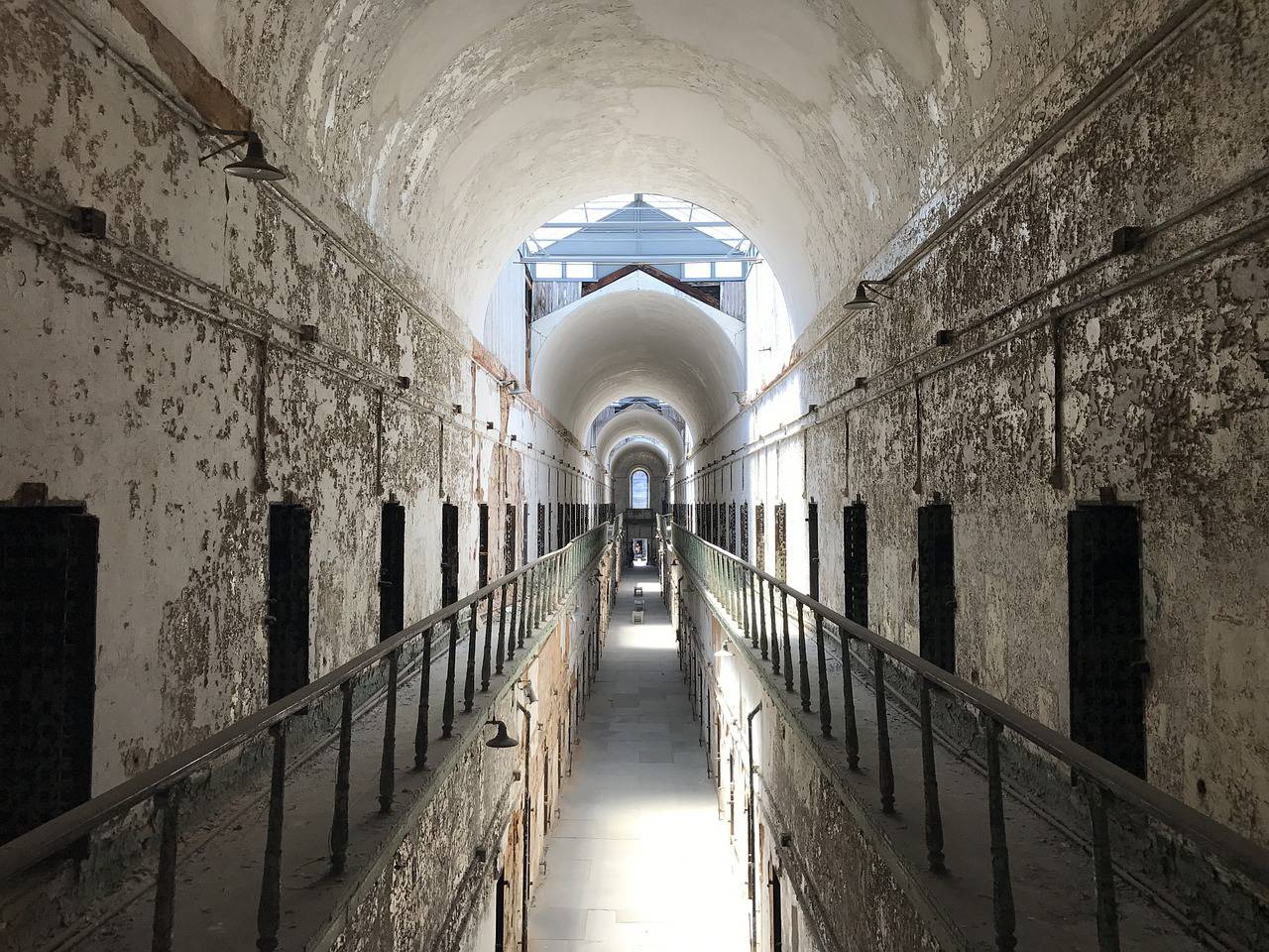 Pauvreté dedans, pauvreté dehors, soirée débat ; Journées Nationales Prison