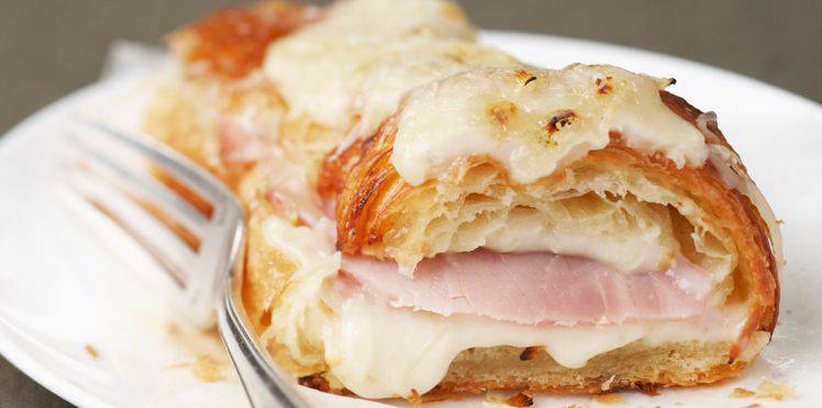 Croissant au jambon & fromage